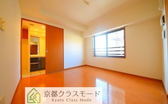 Room 8.5