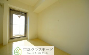 Room 4