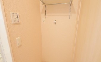 ※室内写真は同建物内・別タイプの参考画像となります。