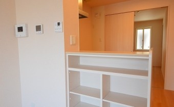 ※室内写真は同建物内・別タイプの参考画像となります。