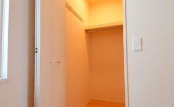 ※室内写真は同建物内・別タイプの参考画像となります。