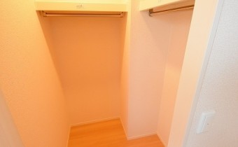 ※室内写真は同建物内・別タイプの参考画像となります。