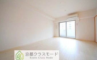 ※室内写真は同マンション内・別タイプの参考画像となります。