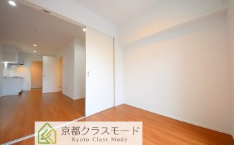 Room 4