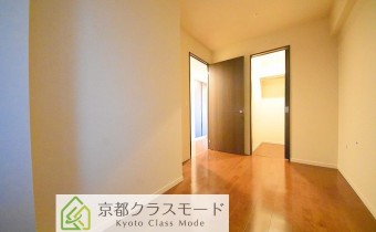 Room 5