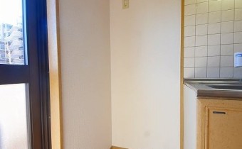 冷蔵庫置場