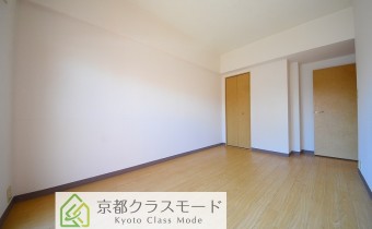 Room 7
