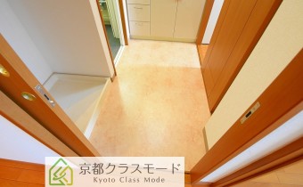 ※室内写真は同マンション内・別タイプの参考画像となります。