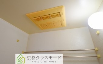 ※室内写真は同マンション内・別タイプの参考画像となります。