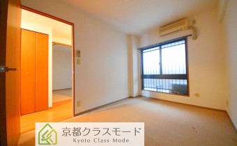 ※室内写真は同マンション内・別タイプの参考画像となります。