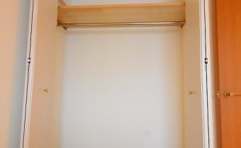 ※室内写真は同マンション内・別タイプの参考画像となります。