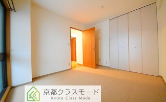 ※室内写真は同マンション内・別タイプの参考画像となります。