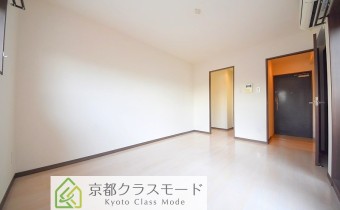 Room7.8