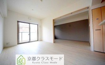 ゆとりのある12.9帖のリビングダイニング♪