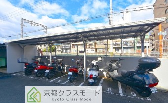 バイク置き場