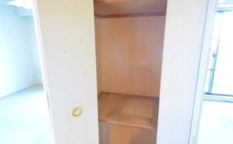 廊下収納
