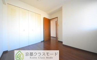 洋室4.8帖・別アングル