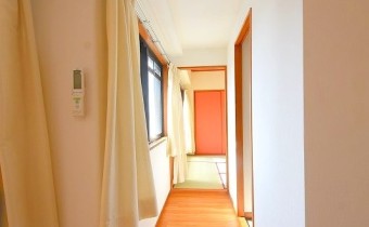 和室へ