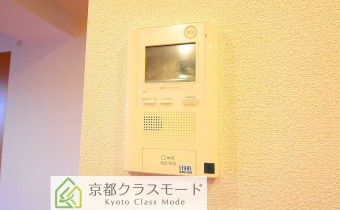 ※室内写真は同マンション内・別タイプの参考画像となります。