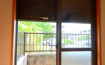 シャッター雨戸
