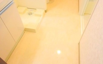 ※室内写真は同マンション内・別タイプの参考画像となります。