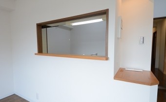 ※写真は同マンション内の別のお部屋のものです。