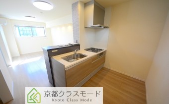 キッチンスペース　※室内写真は同建物内の2LDKタイプのものです。参考にご覧ください。