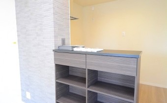 カウンター　※室内写真は同建物内の2LDKタイプのものです。参考にご覧ください。