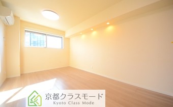 LDK　※室内写真は同建物内の2LDKタイプのものです。参考にご覧ください。