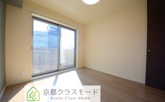 洋室　※室内写真は同建物内の2LDKタイプのものです。参考にご覧ください。