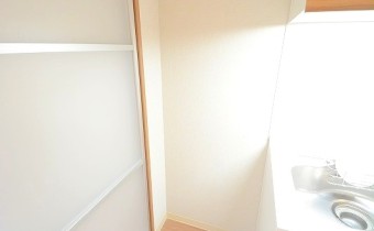 冷蔵庫置き場