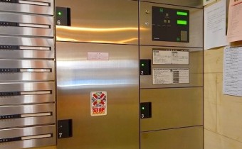 宅配ボックス
