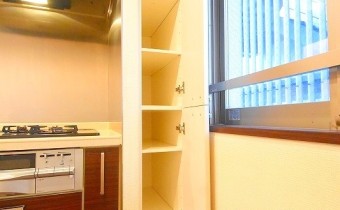 キッチンの収納スペース