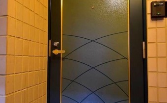 玄関ドア