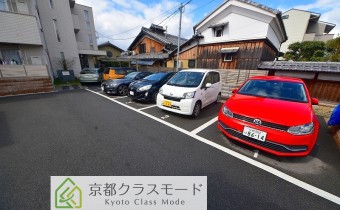 敷地内ガレージ