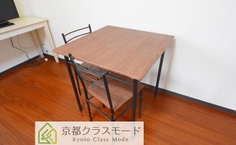 テーブル