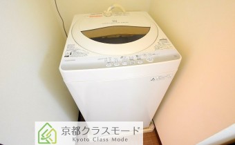 洗濯機が付いてます♪