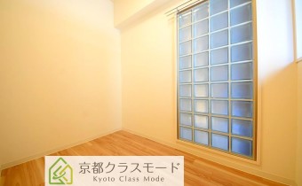 Room 2.7