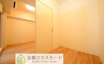 Room 2.7