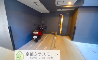 バイク置場