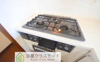 ３口ガスコンロ（グリル付き）