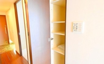 廊下の収納