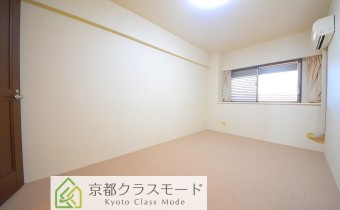 Room 7
