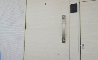 玄関ドア