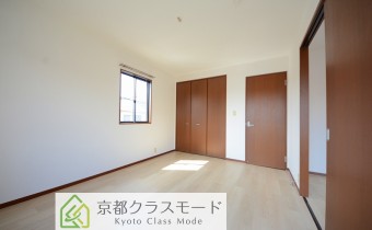 Room 7.4