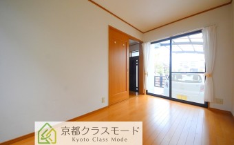 洋室5帖・別アングル
