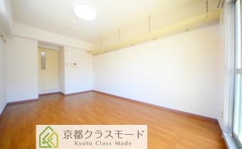 Room9