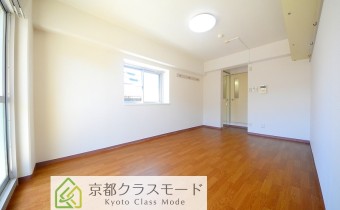Room9