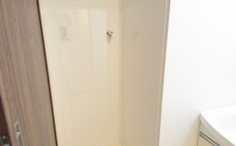 ※室内写真は同マンション内・別タイプの参考画像となります。