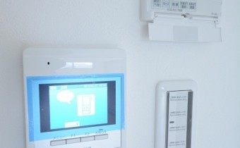 ※室内写真は同マンション内・別タイプの参考画像となります。
